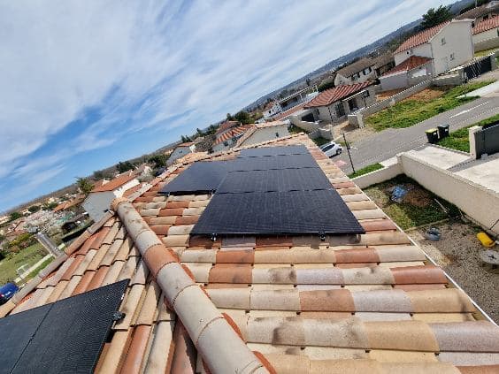 Installation photovoltaïque de 4.5 kWc à Roussillon