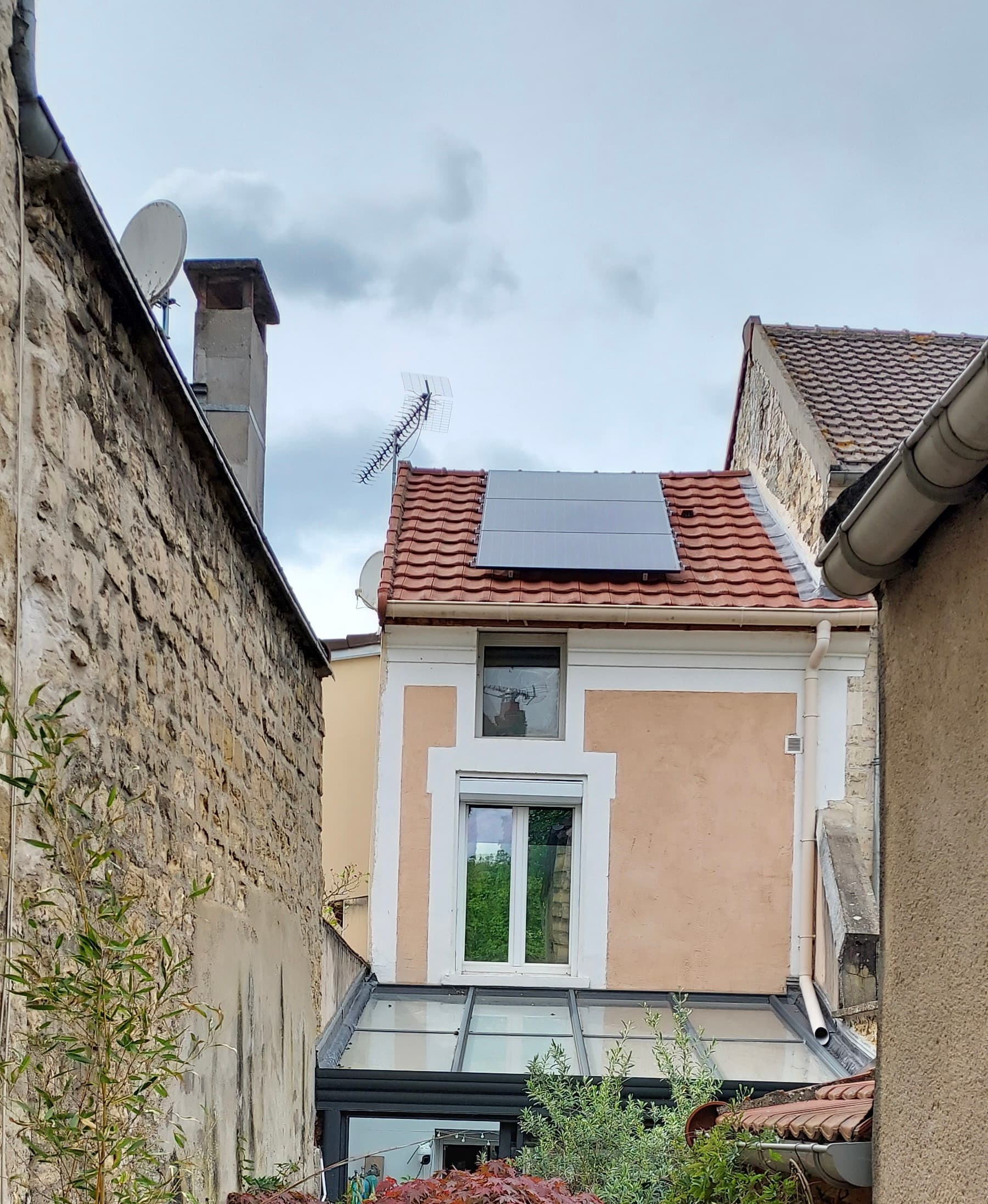 Installation photovoltaïque de 2.975 kWc à Éragny