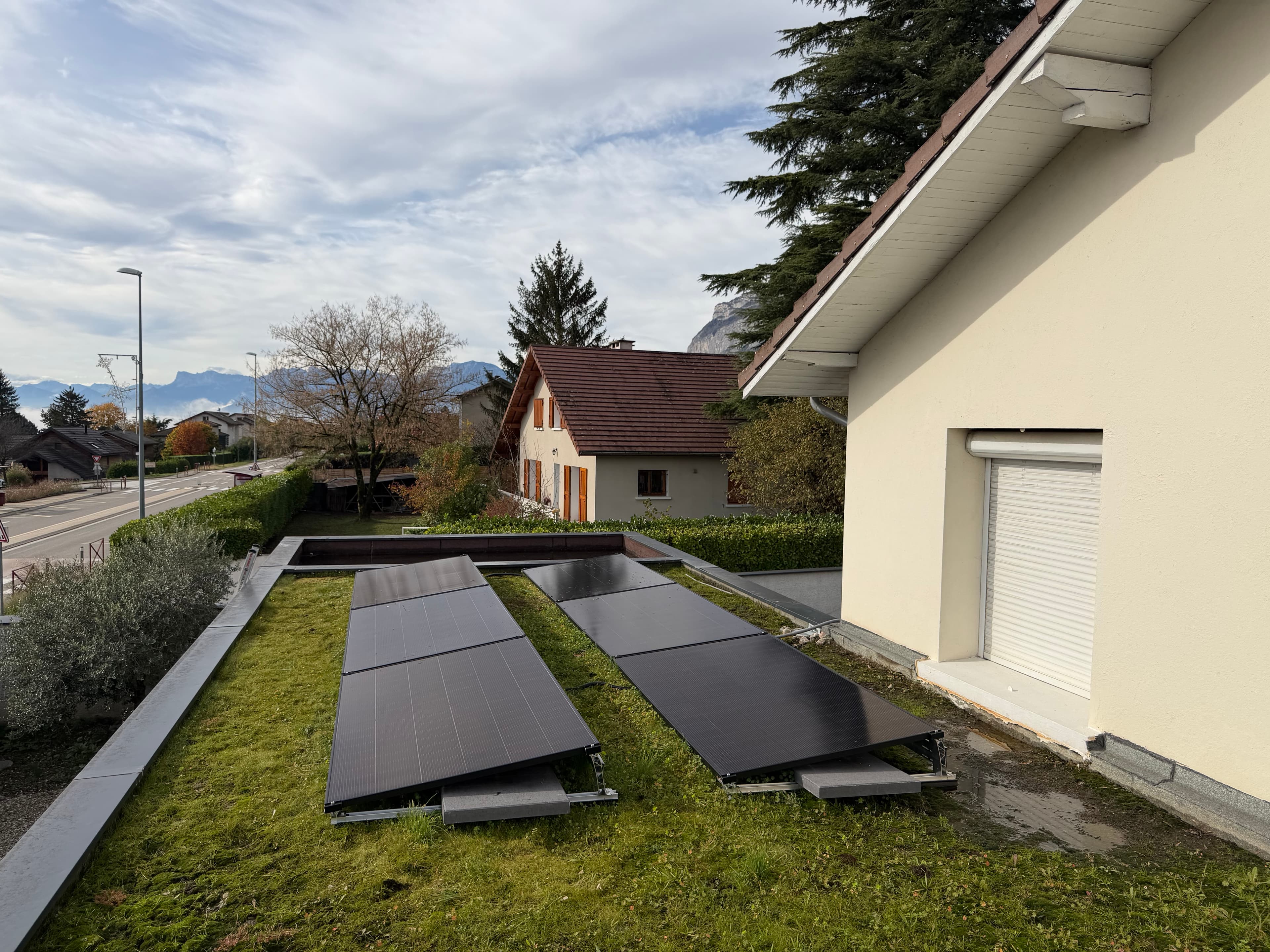 Installation photovoltaïque de 3.0 kWc à Saint-Nazaire-les-Eymes