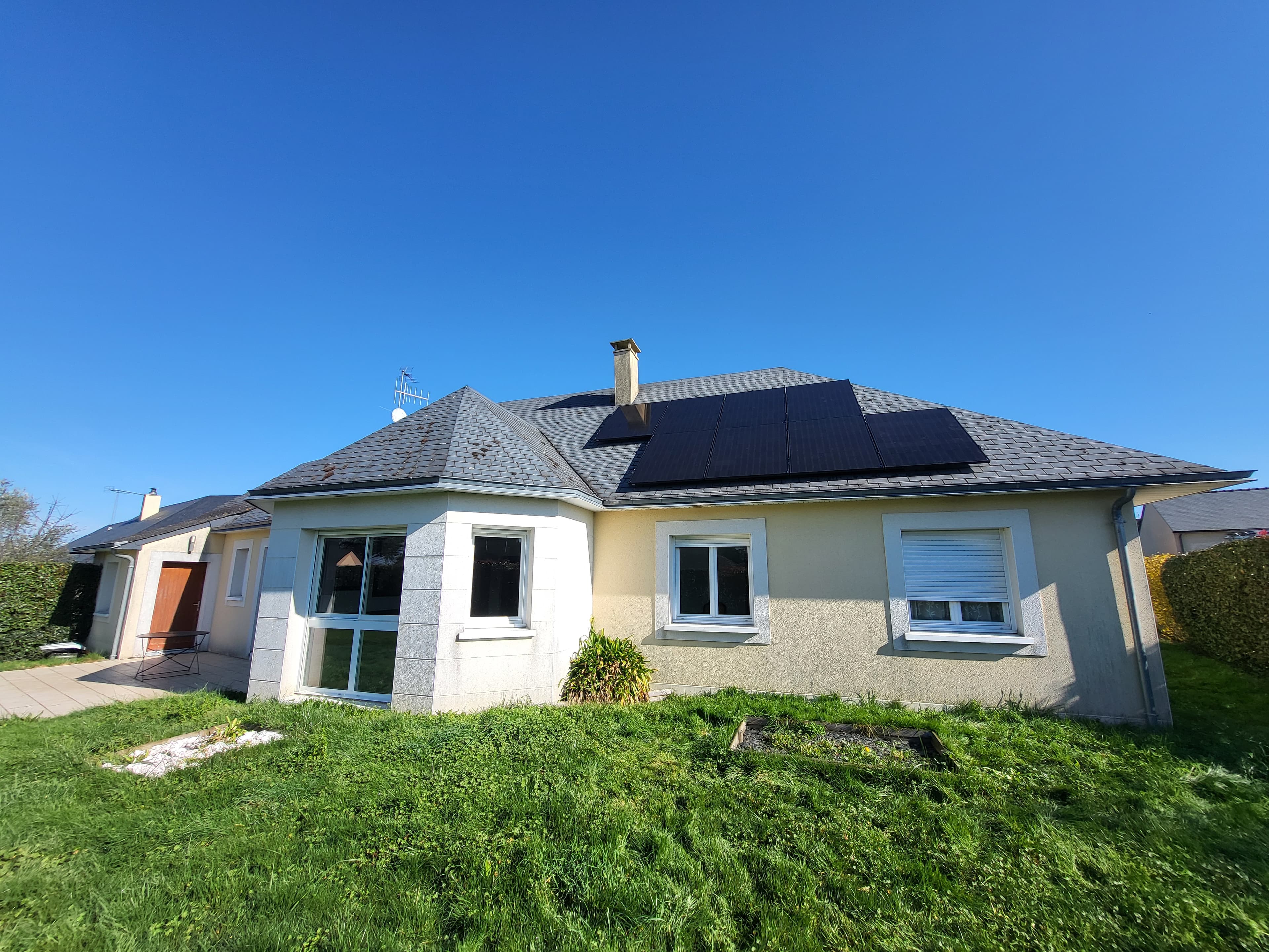 Installation photovoltaïque de 6.0 kWc à Château-Gontier-sur-Mayenne