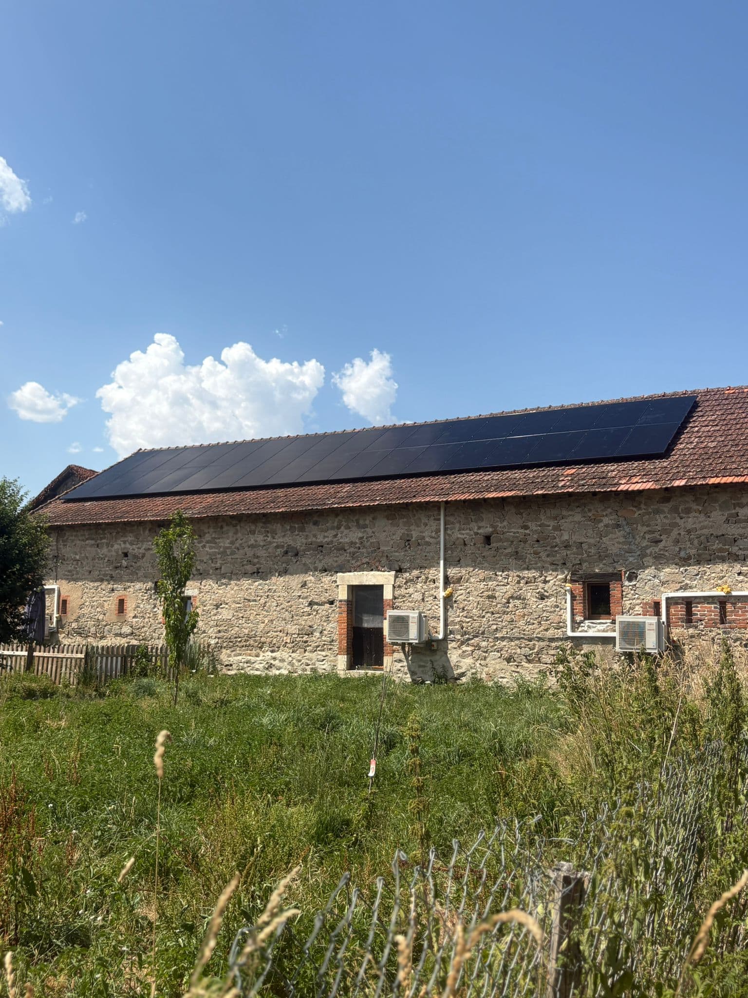 Installation photovoltaïque de 14.45 kWc à Verneix (03)