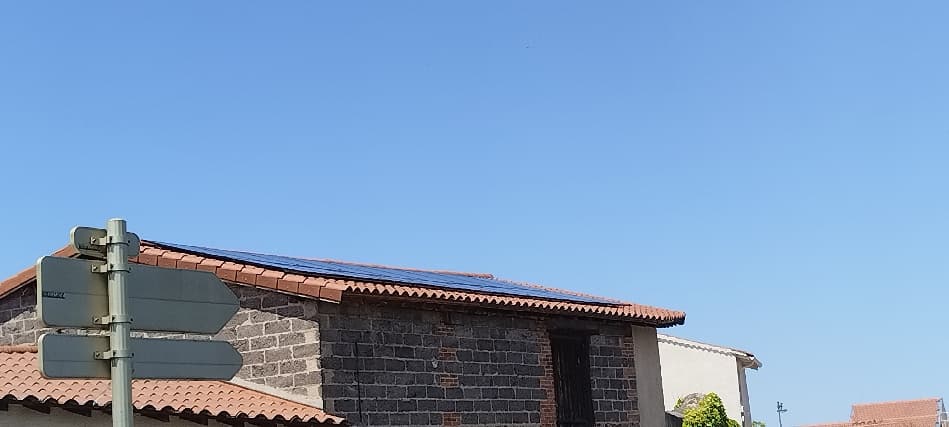 Installation photovoltaïque de 9 kWc à Saint-Georges-Haute-Ville (42)