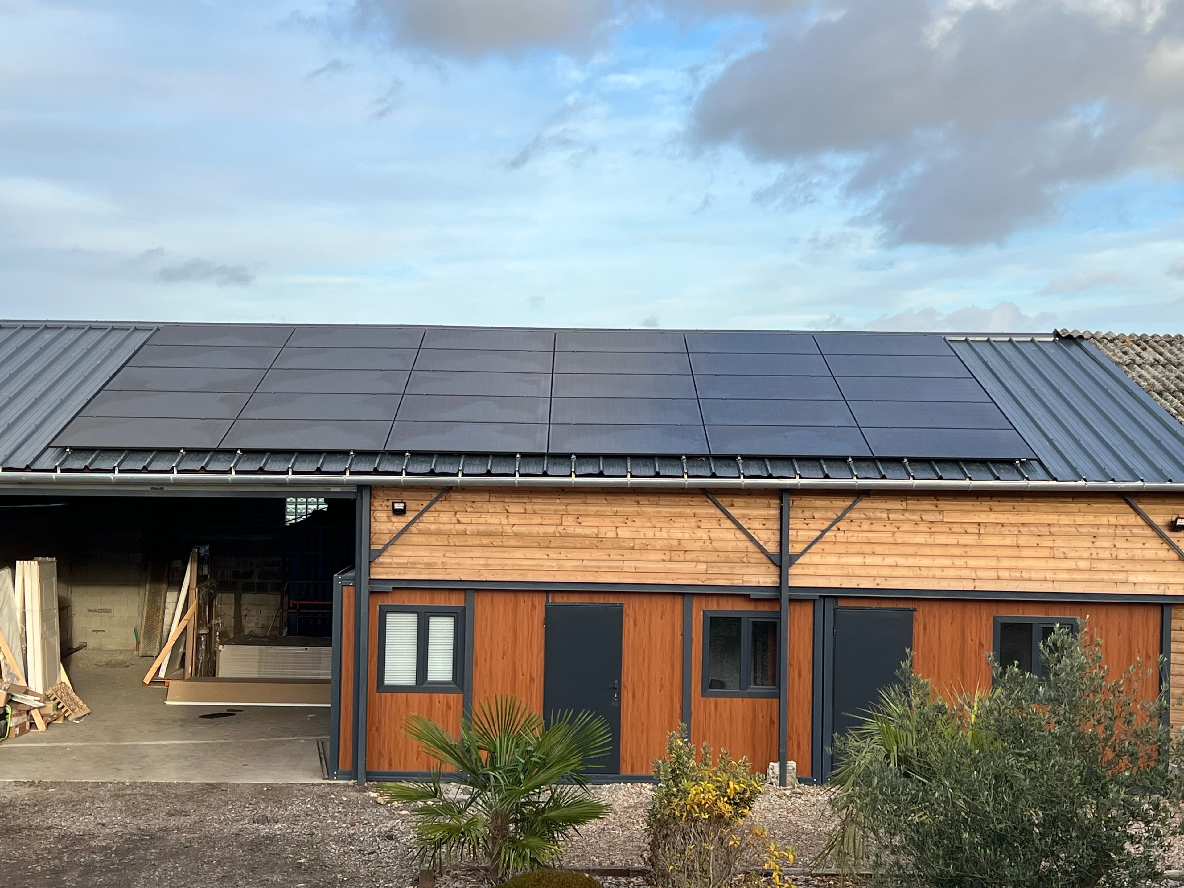 Installation photovoltaïque de 15.0 kWc à Le Val-Doré