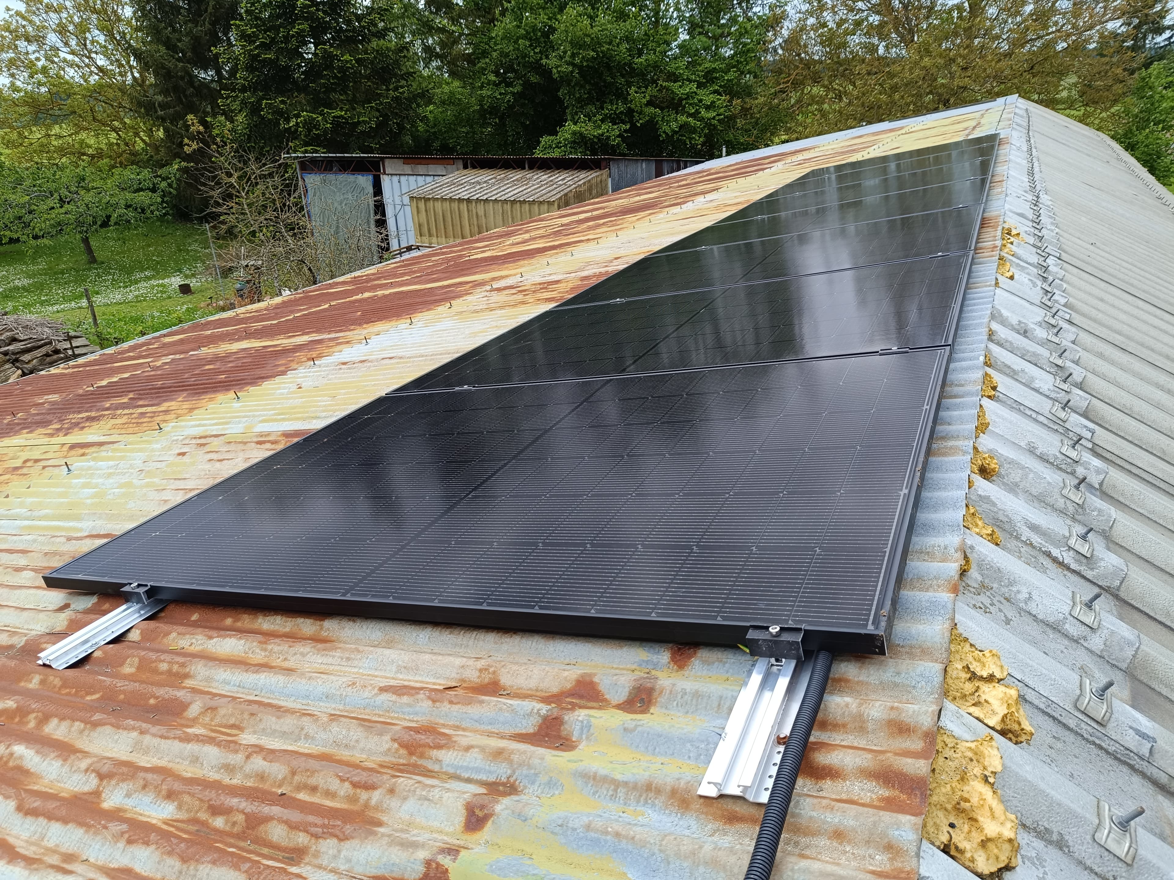 Installation photovoltaïque de 2.975 kWc à Senantes